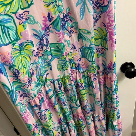 Lilly Pulitzer Mermaid in the Shade - Picture 5 of 8
